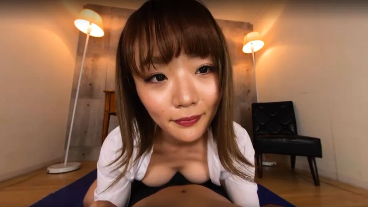 Pantyhose Fetish Play with Kanami Miura for Masochistic Men