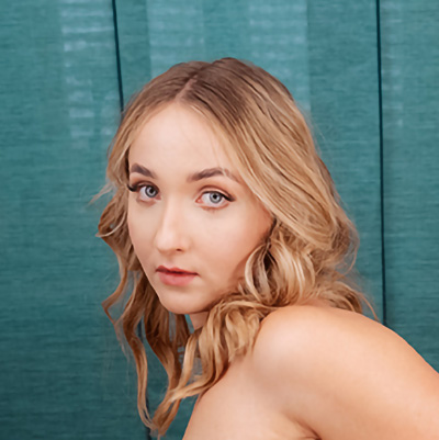 Chloe Chevalier portrait