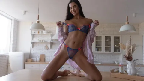 Seductive Brunette MollyQ's Erotic Whipped Cream Body Play in VR