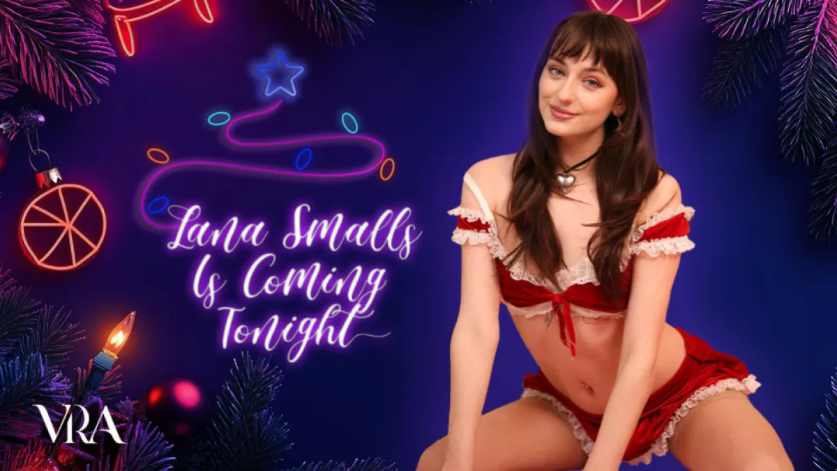 Lana Smalls' Christmas Surprise: VR Holiday Fuck in 8K