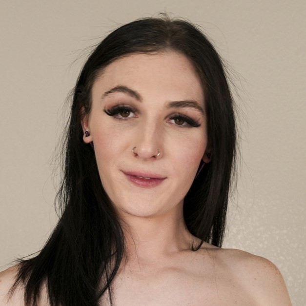 Nikki North portrait