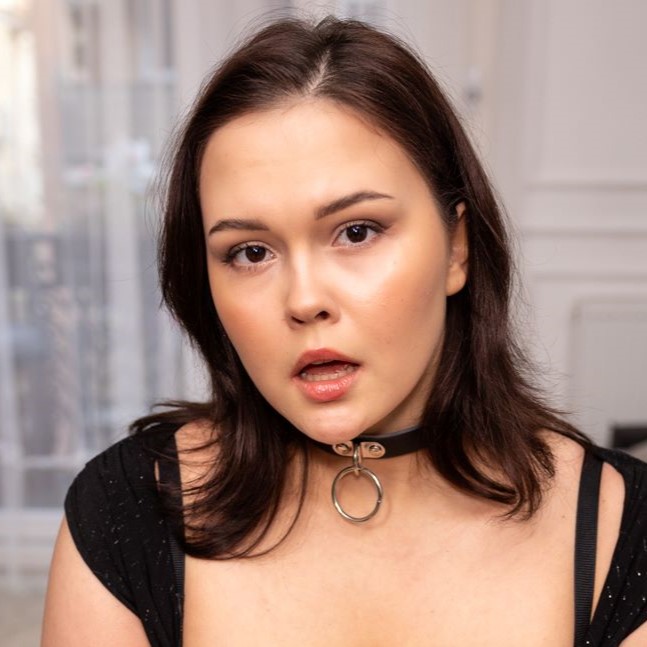 Alice Peachy portrait